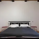 Hillside Деревянный коттедж