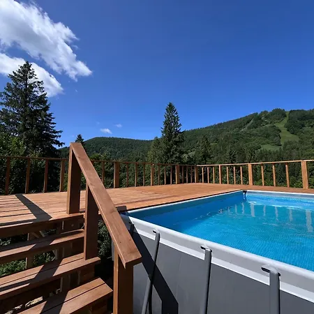 Lodge Hillside