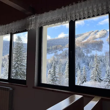 Lodge Hillside
